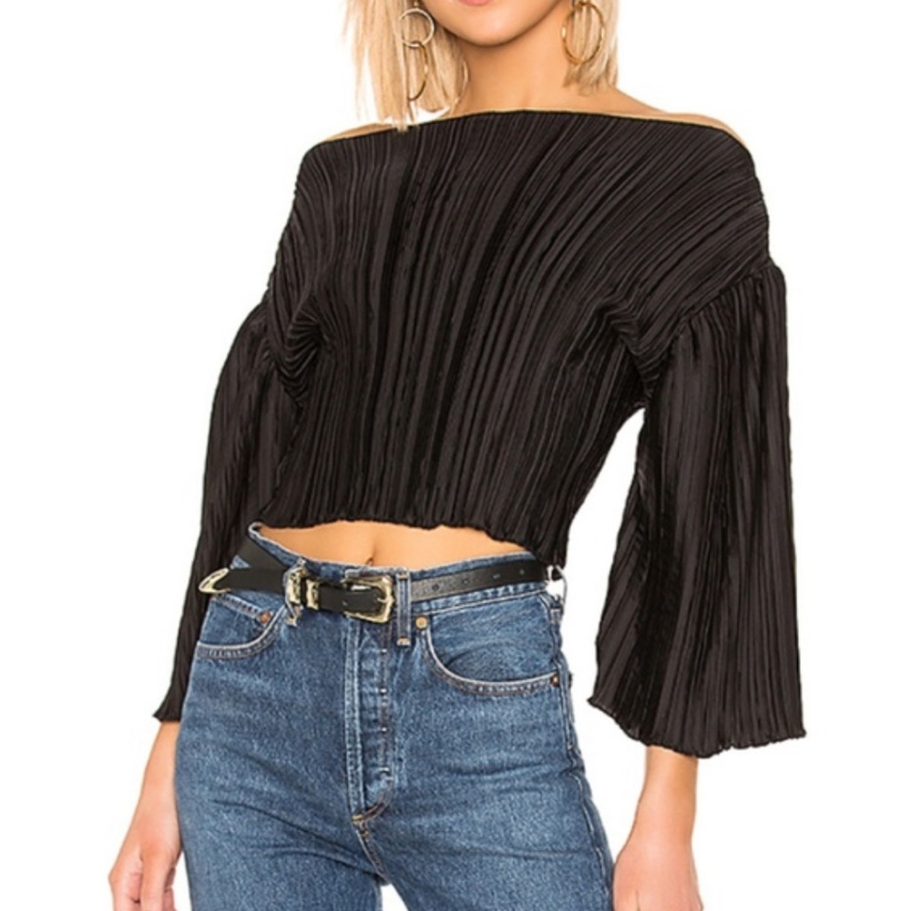 House of Harlow 1960 x Revolve Selma Pleated Off-Shoulder Blouse in Black‎
